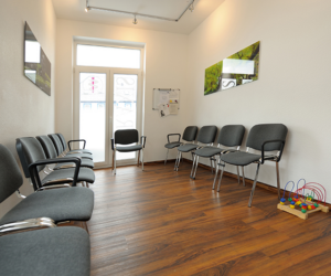 Arztpraxis Kulle-Dobler: Wartebereich 1